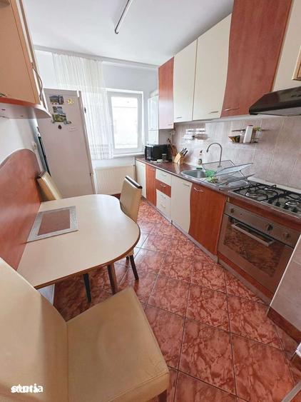 Apartament cu 4 camere în Târnăveni