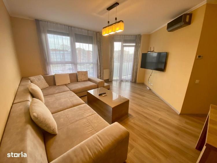 Apartament cu 3 camere semidecomandat în Central