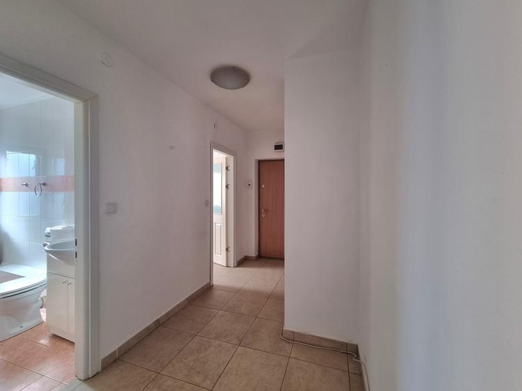 Apartament cu 2 camere decomandat, mobilat în Ultracentral