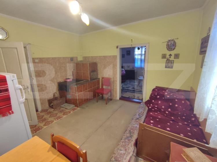 Casă individuală cu 4 camere cu Garaj în Putna