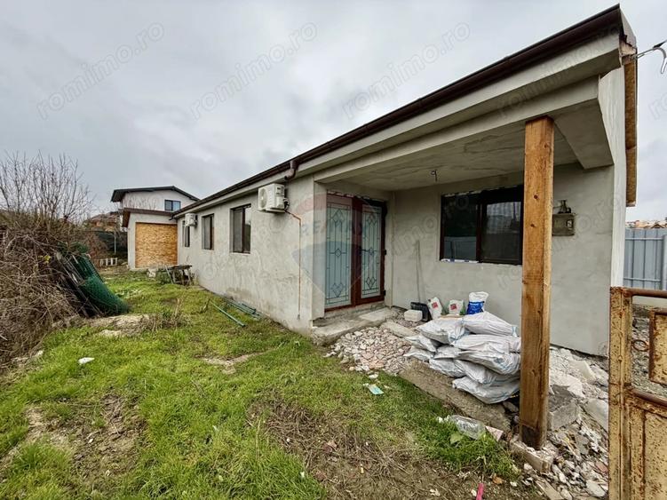 Casă cu 4 camere cu Teren 418 Mp în Golești