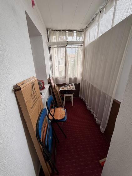 Apartament cu 3 camere decomandat în Lenin