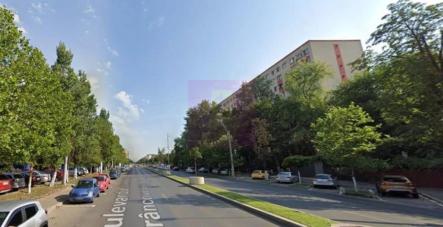 Apartament cu 4 camere decomandat în Brâncoveanu