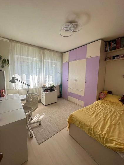Apartament cu 2 camere decomandat în Ozana