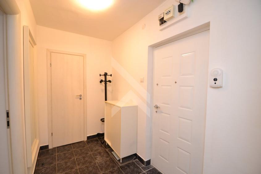 Apartament cu 2 camere semidecomandat, mobilat în Timișoara