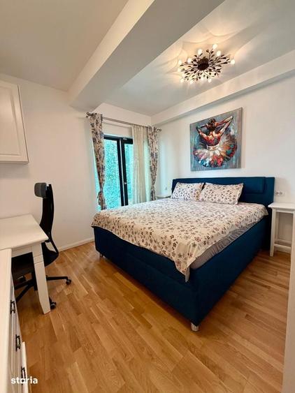 Apartament cu 3 camere semidecomandat, mobilat în 13 Septembrie