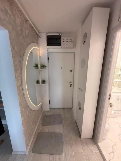 Apartament cu 2 camere decomandat în Exterior Vest