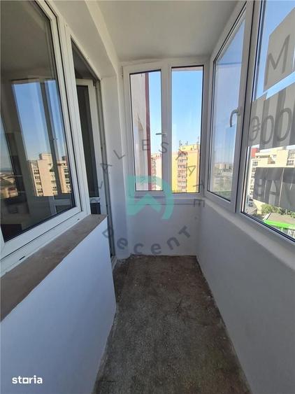 Apartament cu 2 camere semidecomandat în Astra
