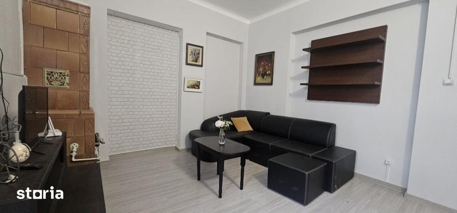 Apartament cu 2 camere semidecomandat, mobilat în Canta