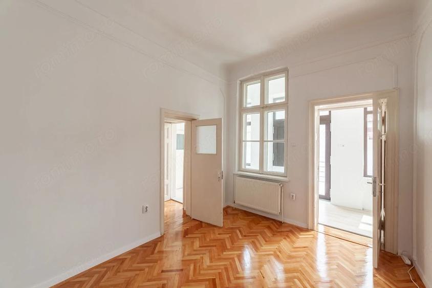 Casă cu 4 camere cu Teren 224 Mp în Ultracentral