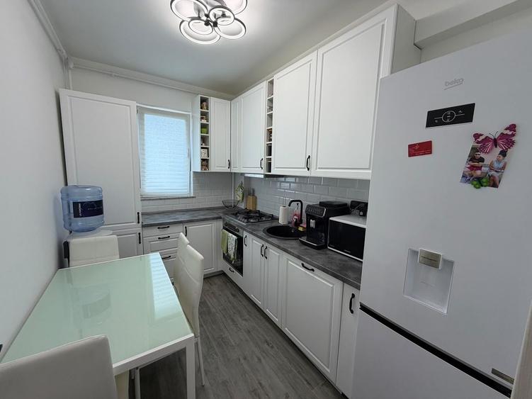 Apartament cu 2 camere decomandat, mobilat în Dobroești