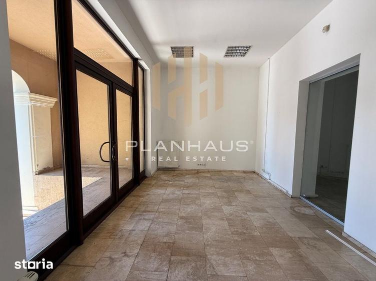 Spațiu comercial, de 190 mp, în Valea Roșie