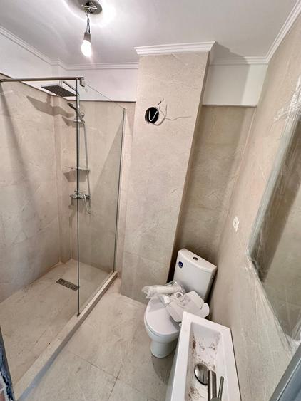 Apartament cu 3 camere decomandat în Păcurari