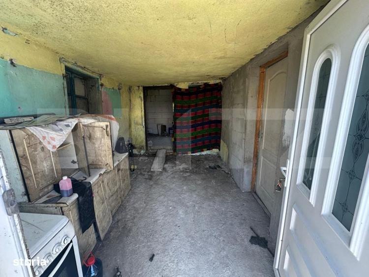 Casă cu 4 camere cu Teren 2200 Mp în Dumitrița