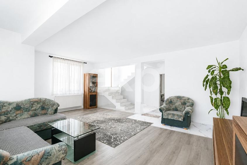 Casă individuală cu 4 camere cu Teren 919 Mp în Hitiaș