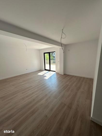 Apartament cu 3 camere în Păulești