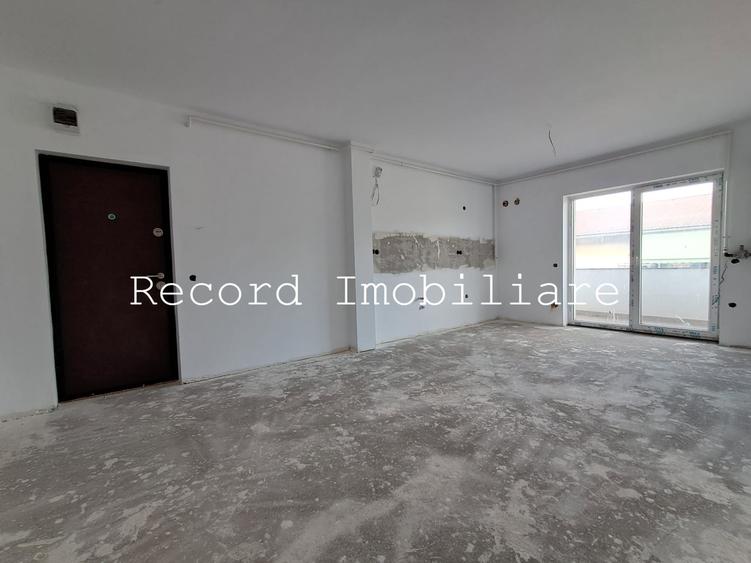 Apartament cu 2 camere semidecomandat în Florești