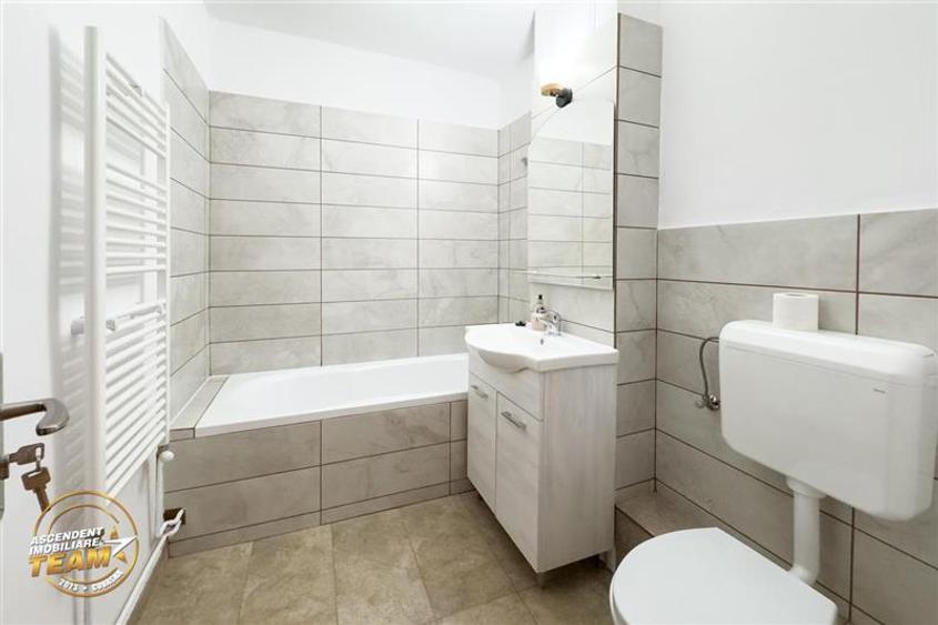 Apartament cu 2 camere decomandat, mobilat în Central
