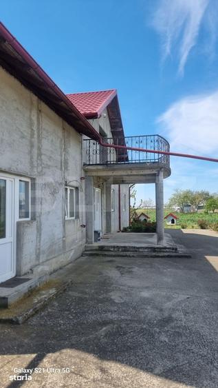 Casă cu 5 camere cu Teren 724 Mp în Drăgănești