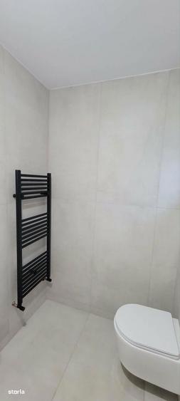 Casă cu 3 camere în Central