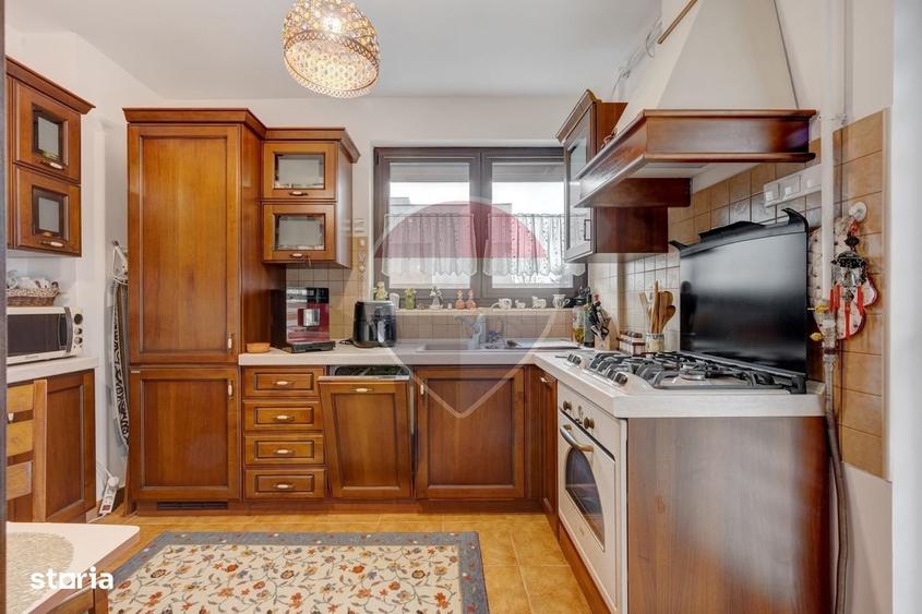 Casa / Vila cu 3 camere de vanzare Str. Diamantului 6, Blejoi - 6