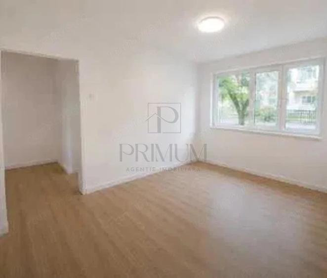 Apartament cu 3 camere semidecomandat în Șagului