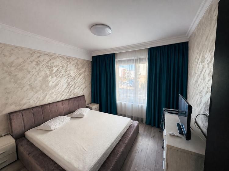 Apartament cu 2 camere decomandat în Palazu Mare