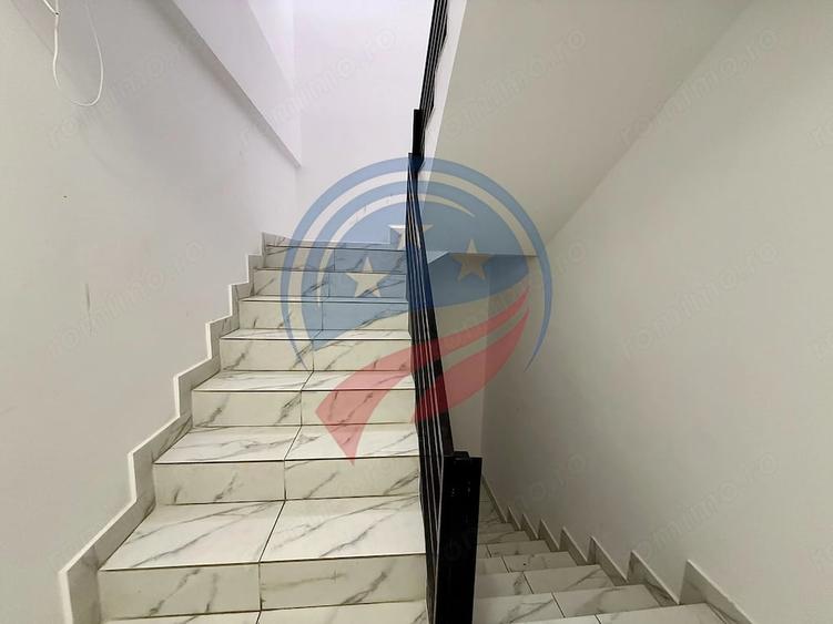 Apartament cu 3 camere semidecomandat în Central
