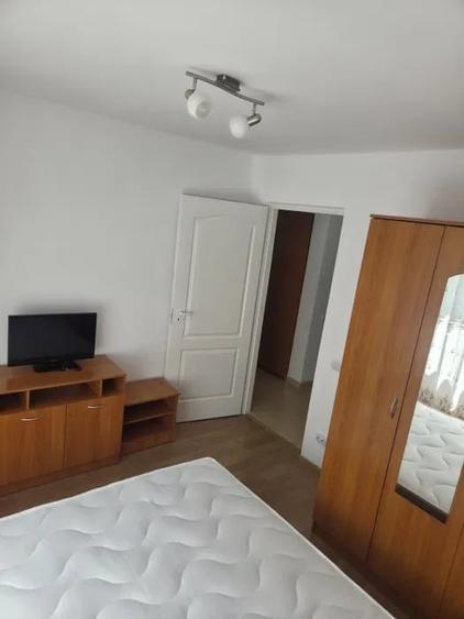 Apartament 2 camere, decomandat, 36 mp, balcon, parcare, metrou, Drumul Taberei - 1
