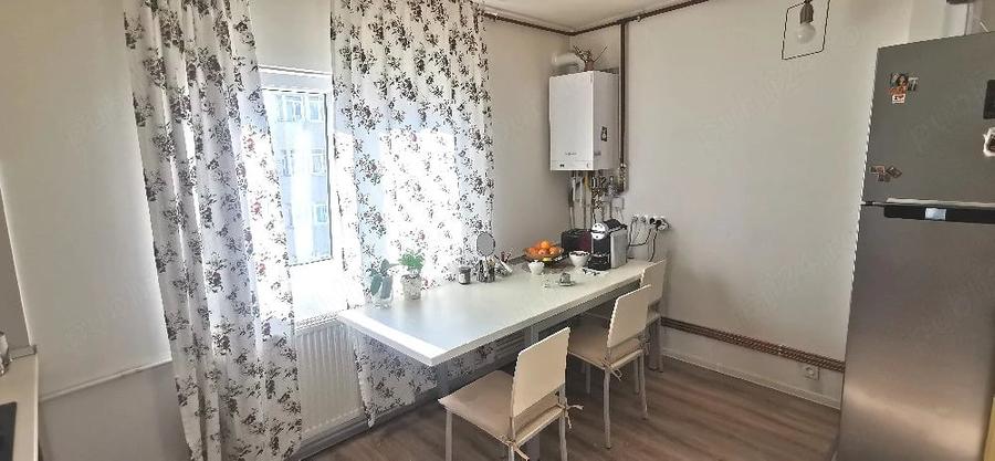 Apartament cu 2 camere decomandat în Colentina