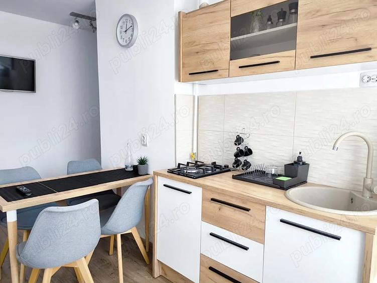Apartament cu 2 camere decomandat în 15 Noiembrie