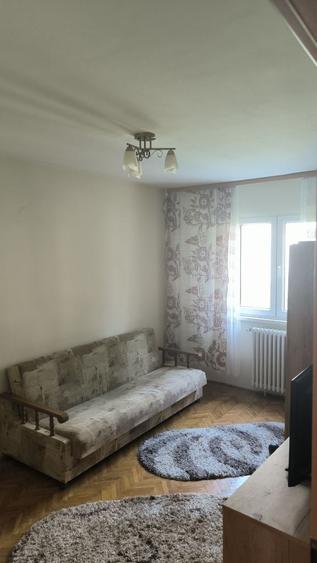 Apartament cu 3 camere decomandat în Grigorescu