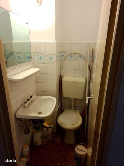 Apartament cu 3 camere decomandat în Trivale