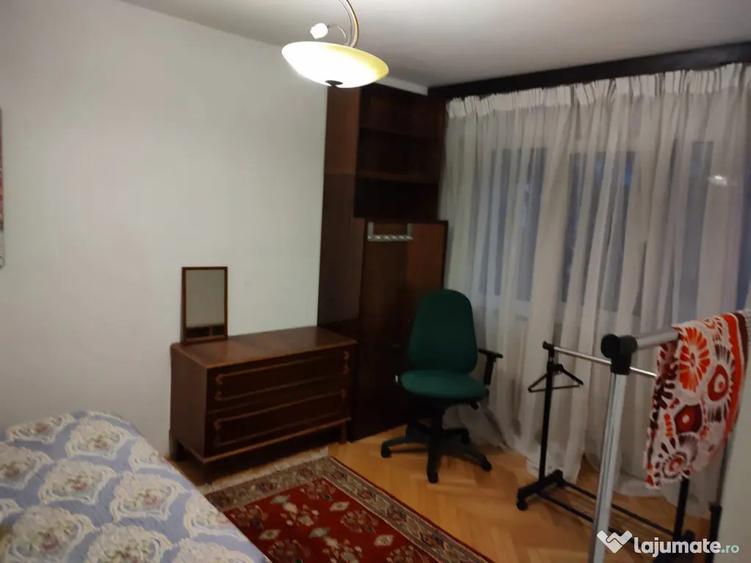 Apartament de inchiriat cu 3 camere Disponibil - 8