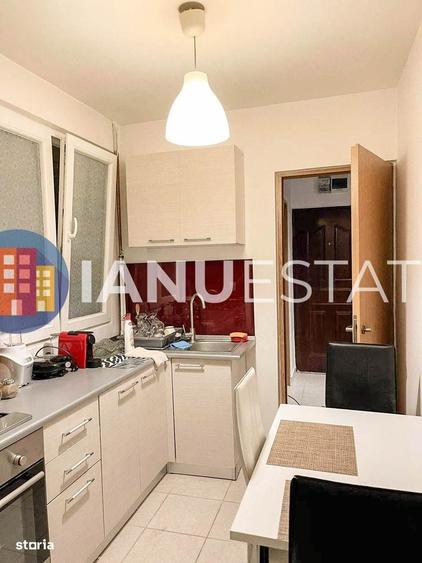 Apartament cu 2 camere decomandat în Eroii Revoluției