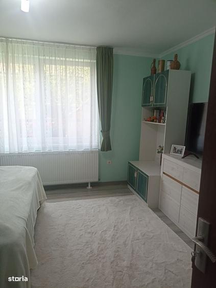 Casă cu 2 camere în Central
