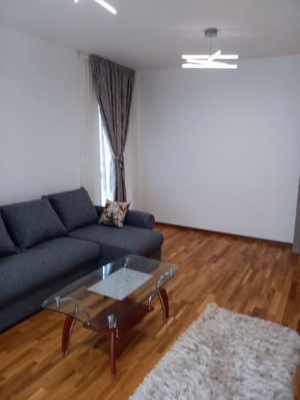 Apartament cu 3 camere decomandat în Nord
