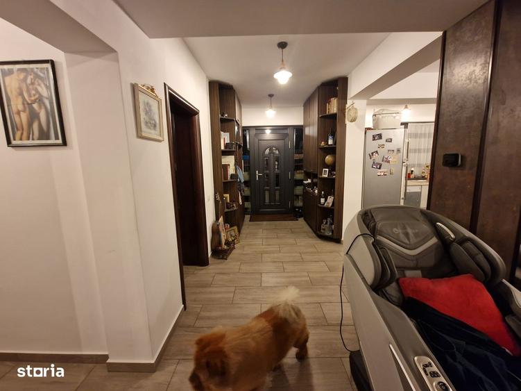 Casă cu 4 camere cu Teren 450 Mp în Tunari