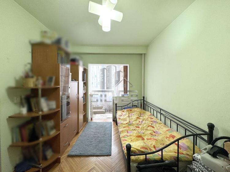 Apartament cu 4 camere decomandat, mobilat în Mănăștur