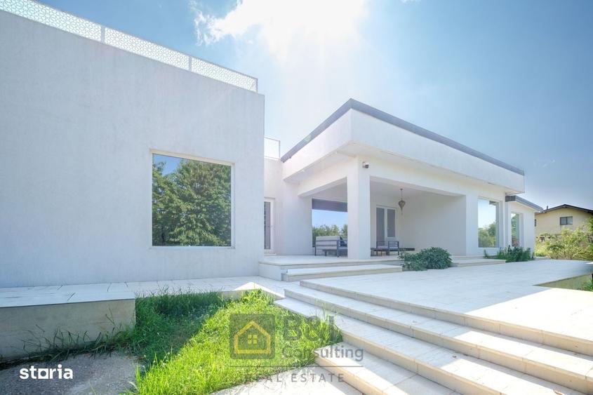 Casă cu 4 camere în Pietrăria