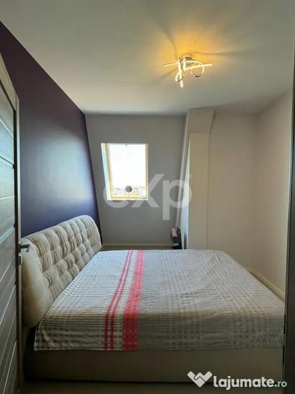 Apartament cu 3 camere semidecomandat în Între Lacuri