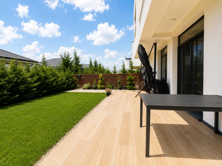 Casă individuală cu 4 camere cu Teren 315 Mp în Tunari