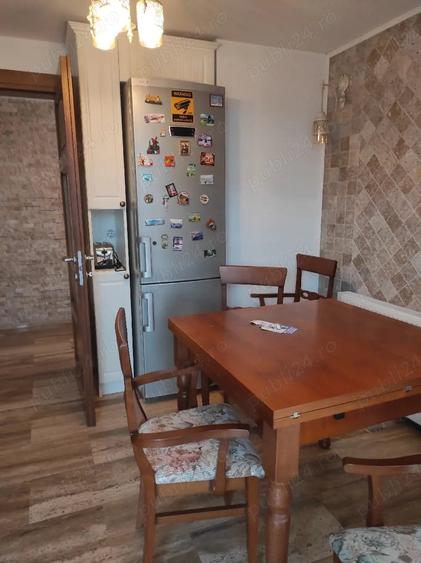Apartament cu 2 camere decomandat în Zamfirescu