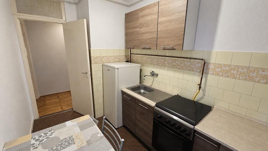Garsonieră decomandată în Complex Studențesc