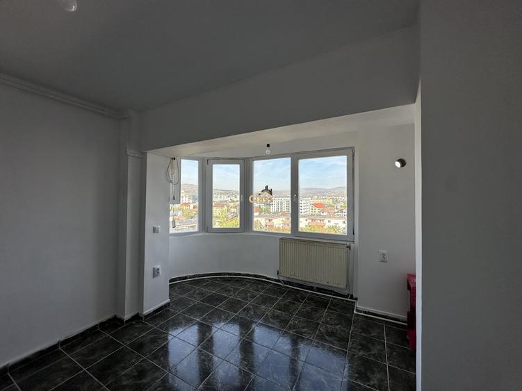 Apartament cu 2 camere decomandat în Mărăști