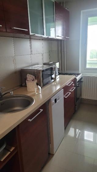 Apartament cu 2 camere decomandat, mobilat în Circumvalațiunii