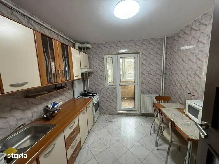 Calea Rahovei, Buzoieni, Centrala Proprie, Parcare - 1