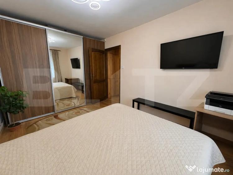 Apartament cu 3 camere decomandat în Unirii