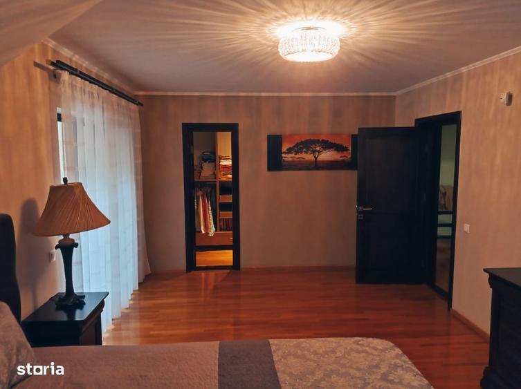 Casa / Vila de PROPRIETAR , zona DEOSEBITA ! - 2