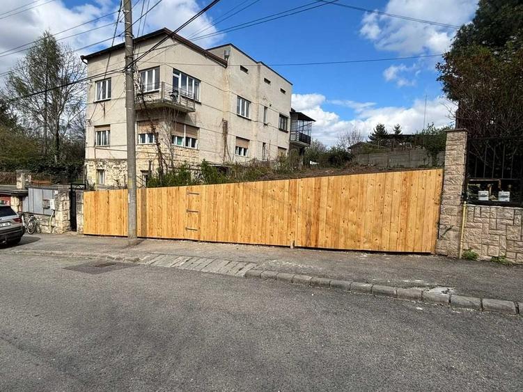 Spațiu comercial, în Ultracentral